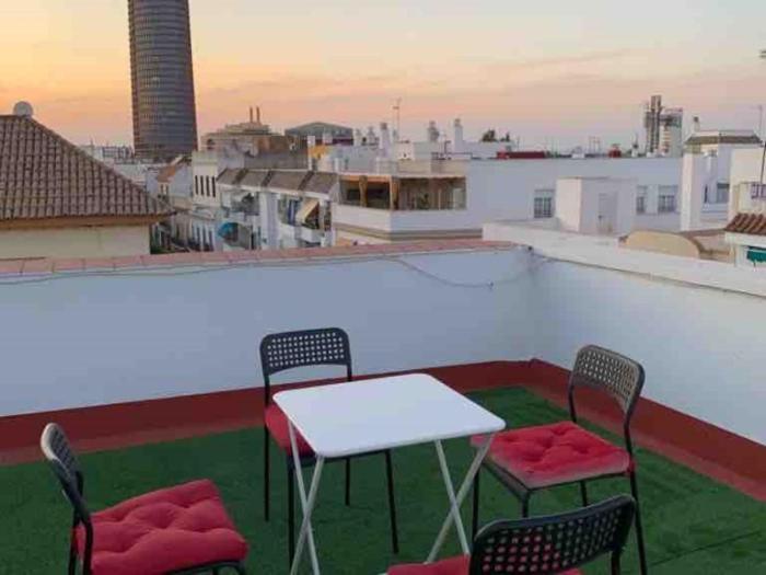 Esencia Triana Apartman Sevilla Kültér fotó
